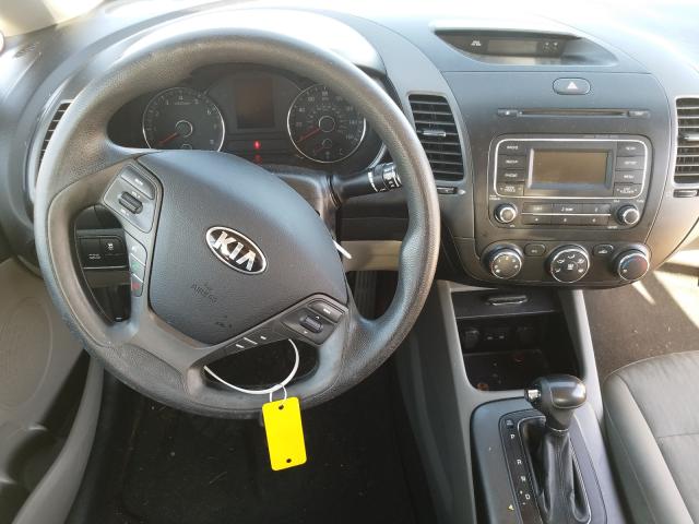 Photo 8 VIN: KNAFK4A63E5065320 - KIA FORTE LX 