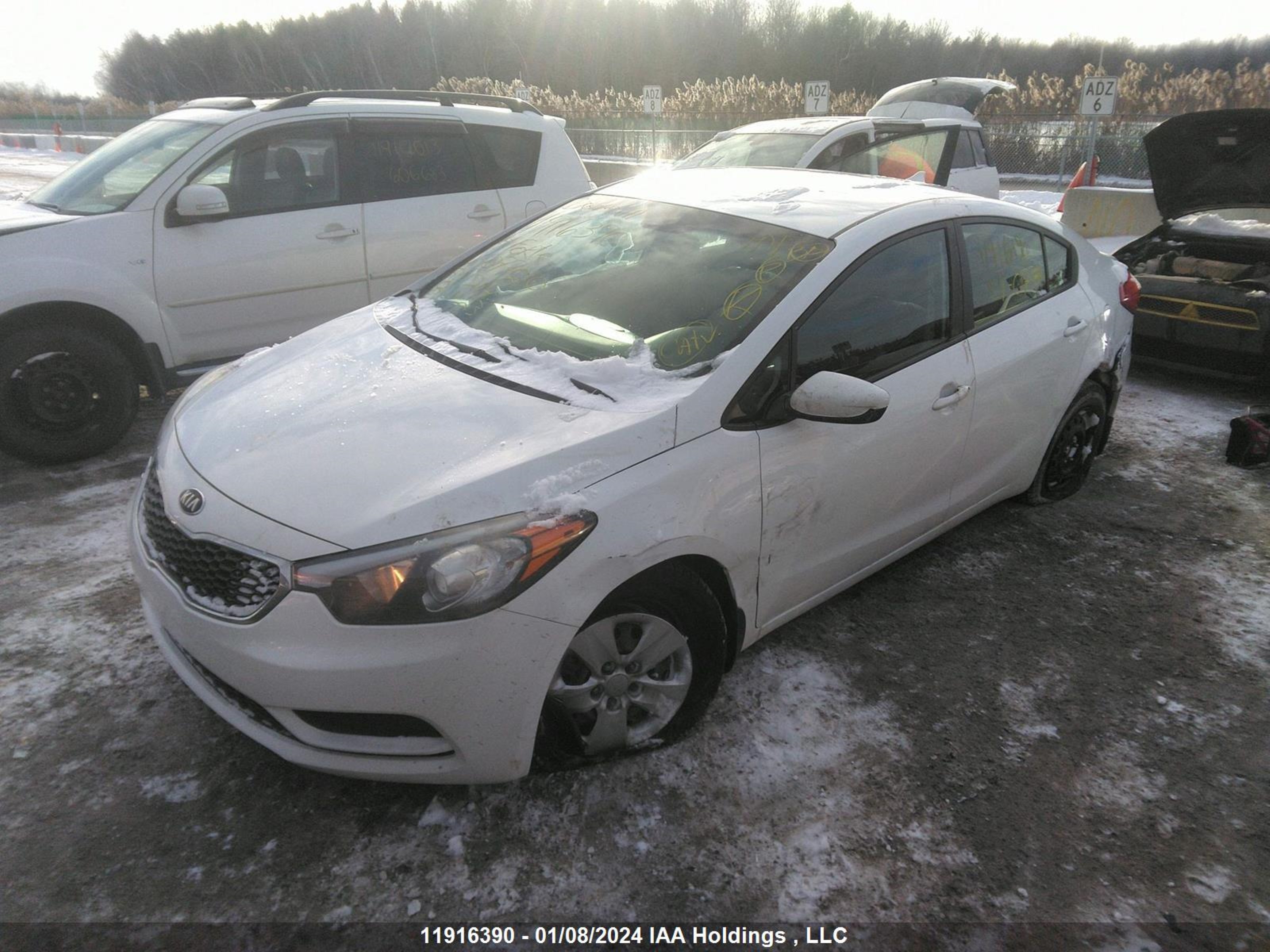 Photo 1 VIN: KNAFK4A63E5077810 - KIA FORTE 