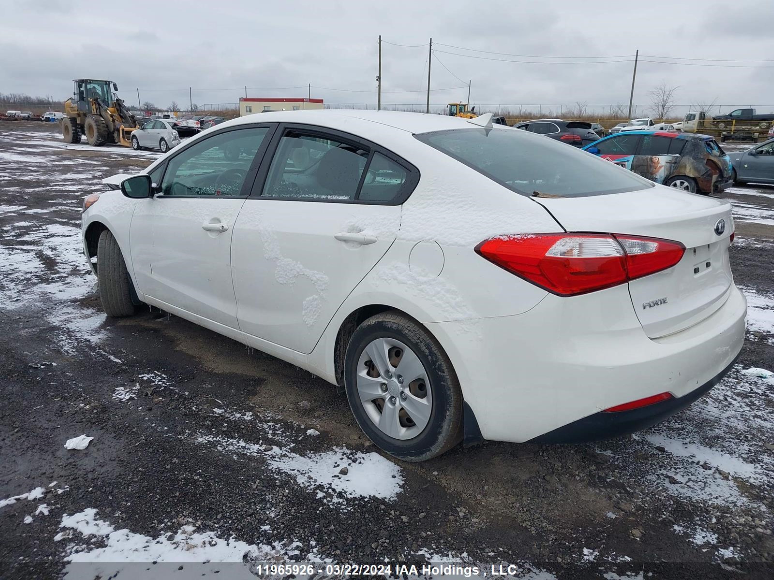 Photo 2 VIN: KNAFK4A63E5248927 - KIA FORTE 