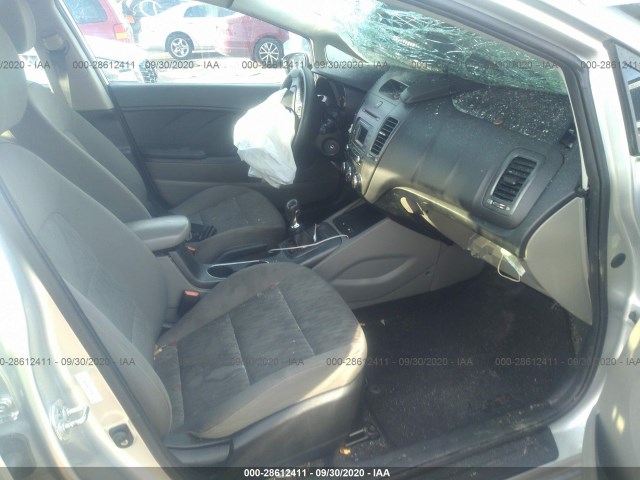 Photo 4 VIN: KNAFK4A63F5291505 - KIA FORTE 