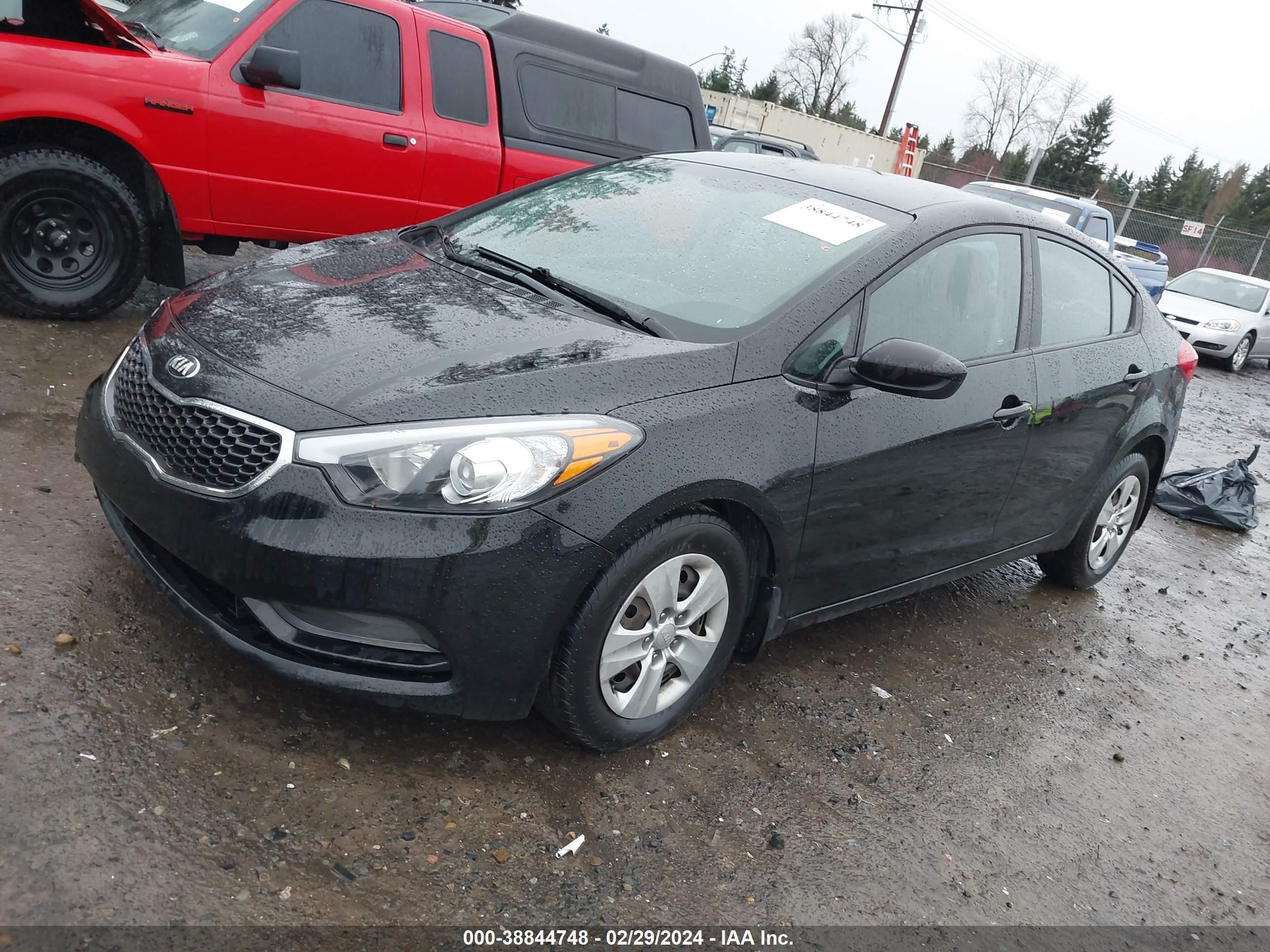 Photo 1 VIN: KNAFK4A63F5299619 - KIA FORTE 