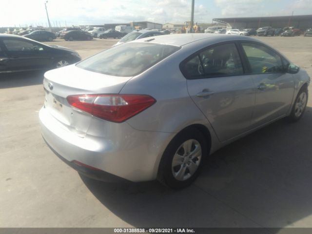 Photo 3 VIN: KNAFK4A63F5329878 - KIA FORTE 