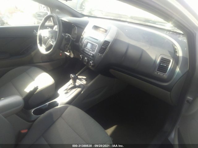 Photo 4 VIN: KNAFK4A63F5329878 - KIA FORTE 