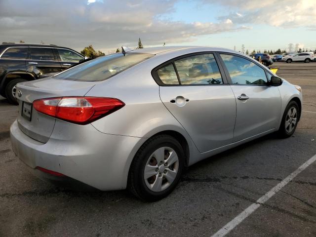 Photo 2 VIN: KNAFK4A63F5340010 - KIA FORTE 