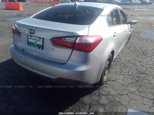 Photo 3 VIN: KNAFK4A63F5416891 - KIA FORTE 