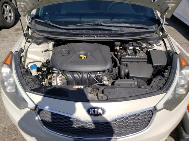 Photo 10 VIN: KNAFK4A63F5421069 - KIA FORTE LX 