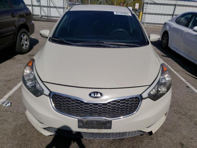 Photo 4 VIN: KNAFK4A63F5421069 - KIA FORTE LX 