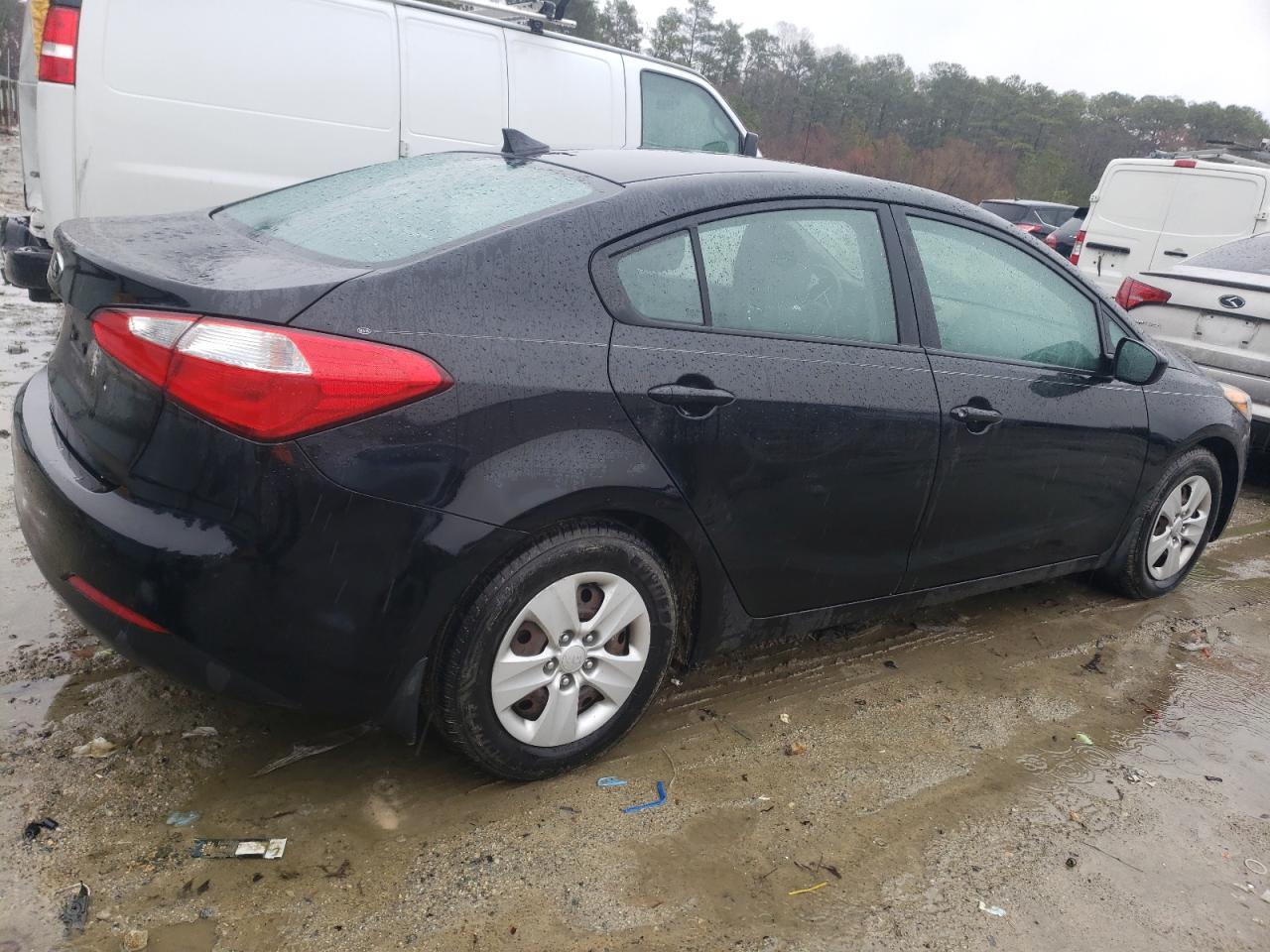 Photo 2 VIN: KNAFK4A63F5432220 - KIA FORTE 