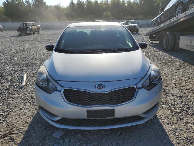 Photo 4 VIN: KNAFK4A63G5507452 - KIA FORTE LX 