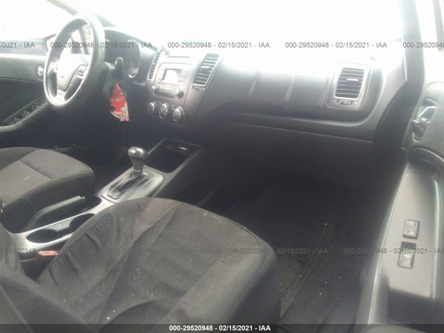 Photo 4 VIN: KNAFK4A63G5510206 - KIA FORTE 