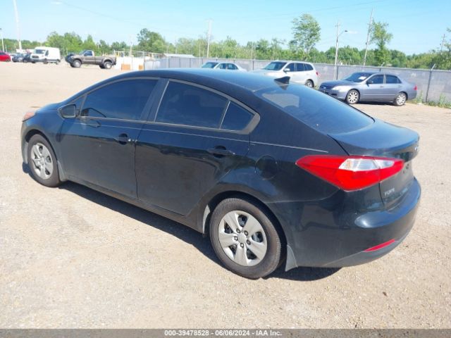 Photo 2 VIN: KNAFK4A63G5536482 - KIA FORTE 