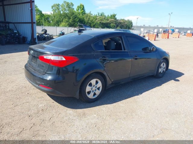 Photo 3 VIN: KNAFK4A63G5536482 - KIA FORTE 