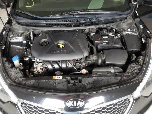 Photo 6 VIN: KNAFK4A63G5538877 - KIA FORTE 