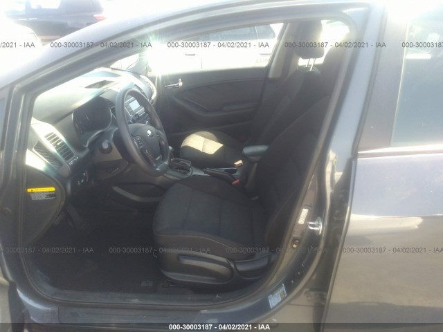 Photo 4 VIN: KNAFK4A63G5549894 - KIA FORTE 