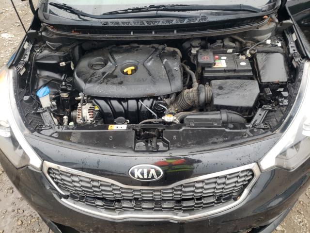 Photo 6 VIN: KNAFK4A63G5565531 - KIA FORTE LX 