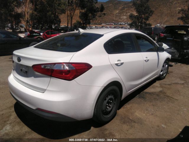 Photo 3 VIN: KNAFK4A63G5574665 - KIA FORTE 