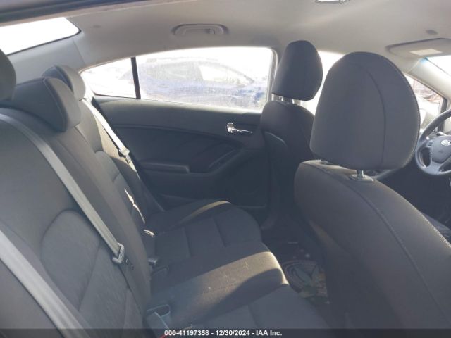 Photo 7 VIN: KNAFK4A63G5587593 - KIA FORTE 