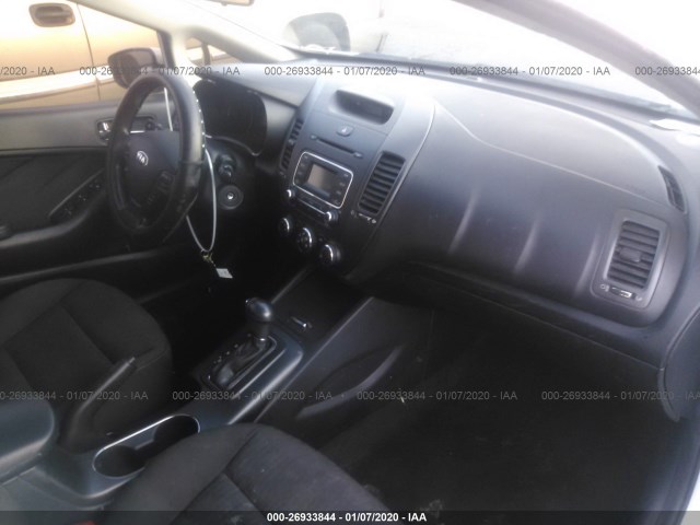 Photo 4 VIN: KNAFK4A63G5587612 - KIA FORTE 