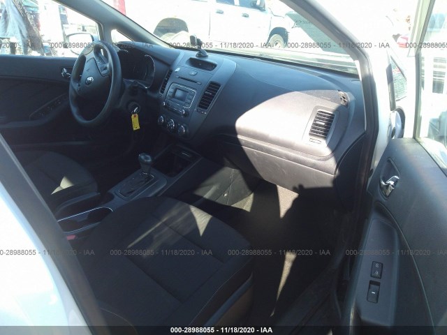 Photo 4 VIN: KNAFK4A63G5610984 - KIA FORTE 