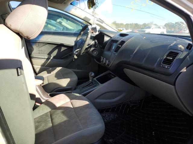 Photo 4 VIN: KNAFK4A64E5100415 - KIA FORTE LX 