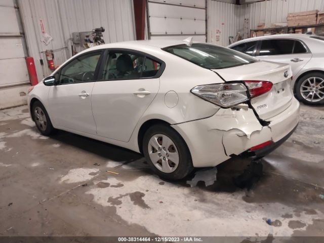 Photo 2 VIN: KNAFK4A64E5137593 - KIA FORTE 