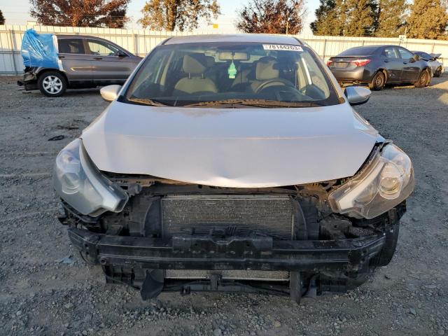 Photo 4 VIN: KNAFK4A64E5149260 - KIA FORTE 