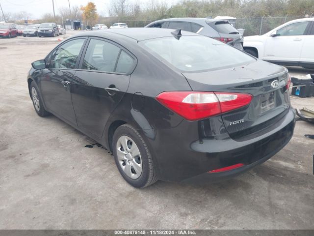 Photo 2 VIN: KNAFK4A64F5272087 - KIA FORTE 