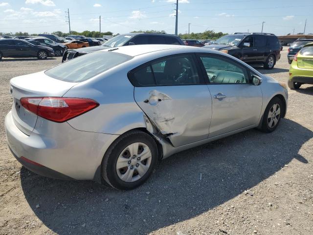 Photo 2 VIN: KNAFK4A64F5292338 - KIA FORTE LX 