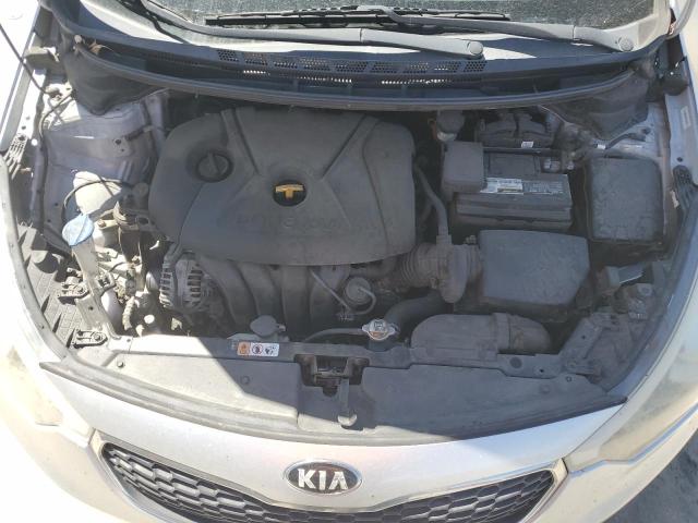 Photo 10 VIN: KNAFK4A64F5303192 - KIA FORTE LX 