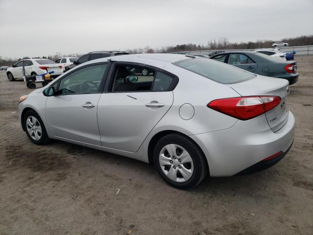 Photo 1 VIN: KNAFK4A64F5372917 - KIA FORTE LX 