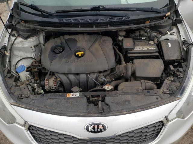 Photo 10 VIN: KNAFK4A64F5372917 - KIA FORTE LX 