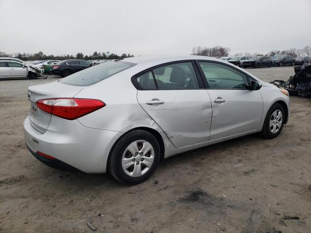 Photo 2 VIN: KNAFK4A64F5372917 - KIA FORTE LX 