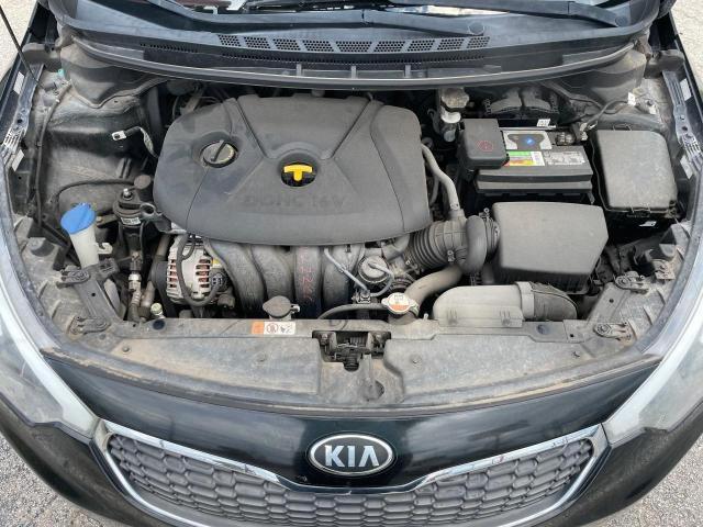 Photo 6 VIN: KNAFK4A64F5429181 - KIA FORTE LX 