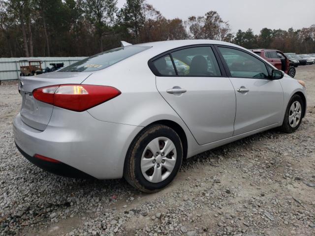 Photo 2 VIN: KNAFK4A64F5433702 - KIA FORTE LX 