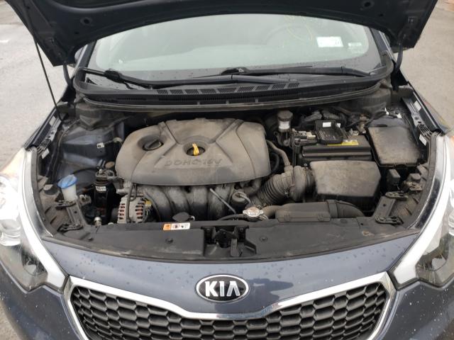 Photo 6 VIN: KNAFK4A64G5444751 - KIA FORTE 