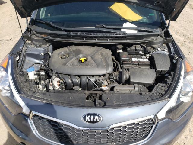 Photo 6 VIN: KNAFK4A64G5461176 - KIA FORTE LX 