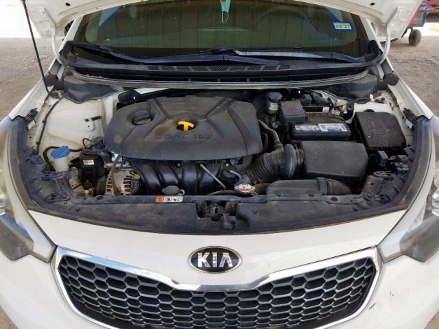 Photo 6 VIN: KNAFK4A64G5467527 - KIA FORTE 