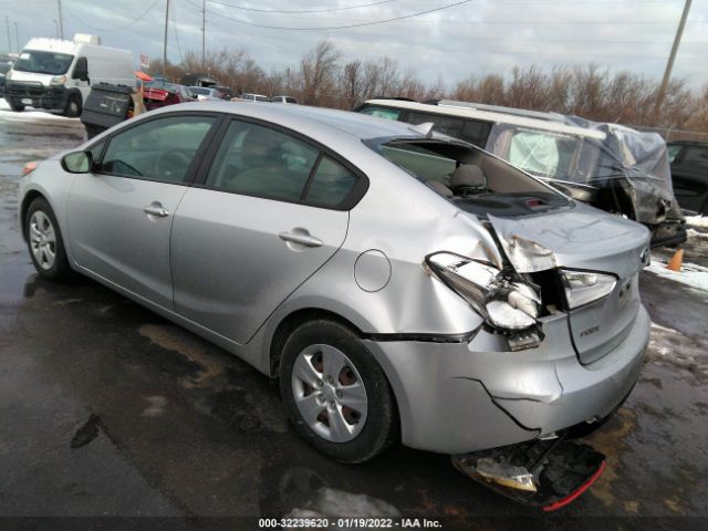 Photo 2 VIN: KNAFK4A64G5508609 - KIA FORTE 