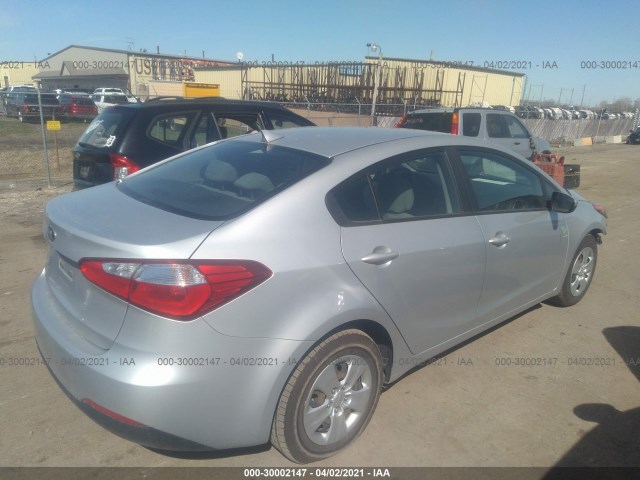 Photo 3 VIN: KNAFK4A64G5532439 - KIA FORTE 