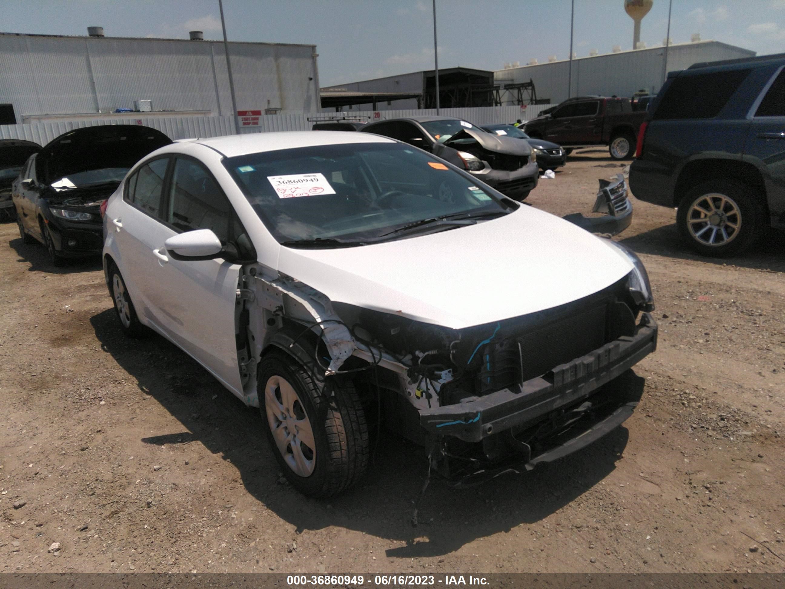 Photo 0 VIN: KNAFK4A64G5554506 - KIA FORTE 