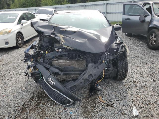 Photo 4 VIN: KNAFK4A64G5565165 - KIA FORTE 