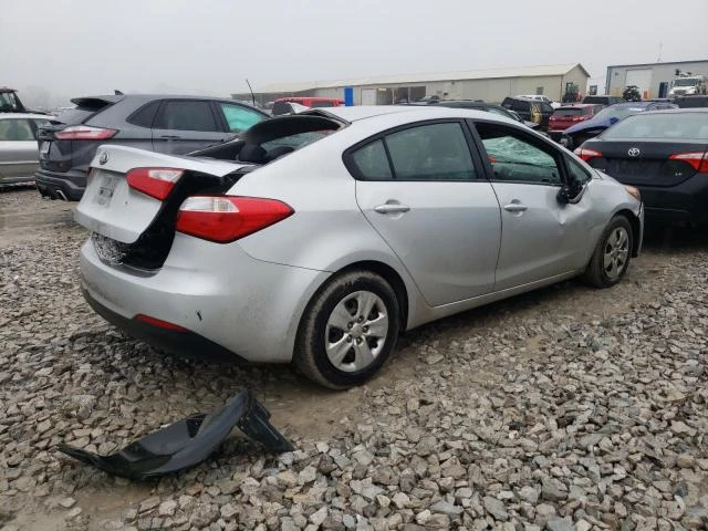 Photo 2 VIN: KNAFK4A64G5567501 - KIA FORTE LX 