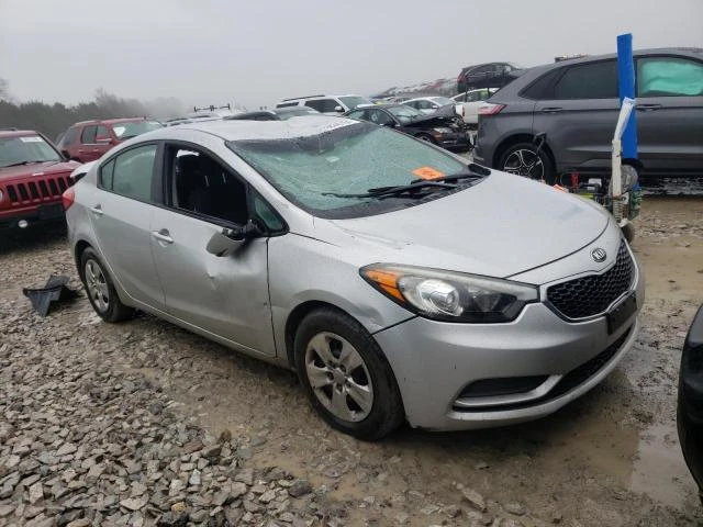 Photo 3 VIN: KNAFK4A64G5567501 - KIA FORTE LX 