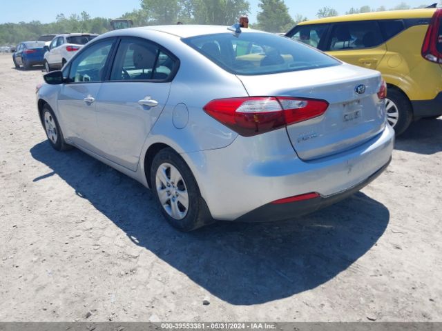 Photo 2 VIN: KNAFK4A64G5568356 - KIA FORTE 