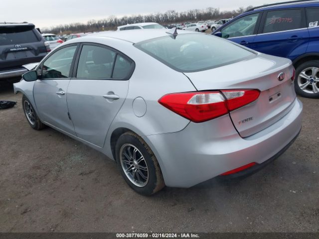 Photo 2 VIN: KNAFK4A64G5571547 - KIA FORTE 