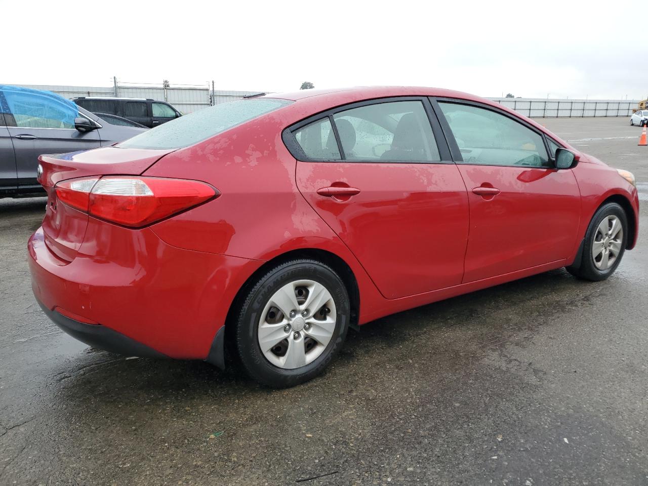 Photo 2 VIN: KNAFK4A64G5588719 - KIA FORTE 