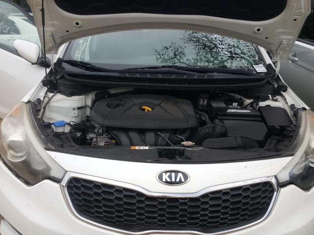 Photo 6 VIN: KNAFK4A64G5595685 - KIA FORTE LX 