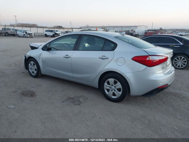 Photo 2 VIN: KNAFK4A64G5613523 - KIA FORTE 