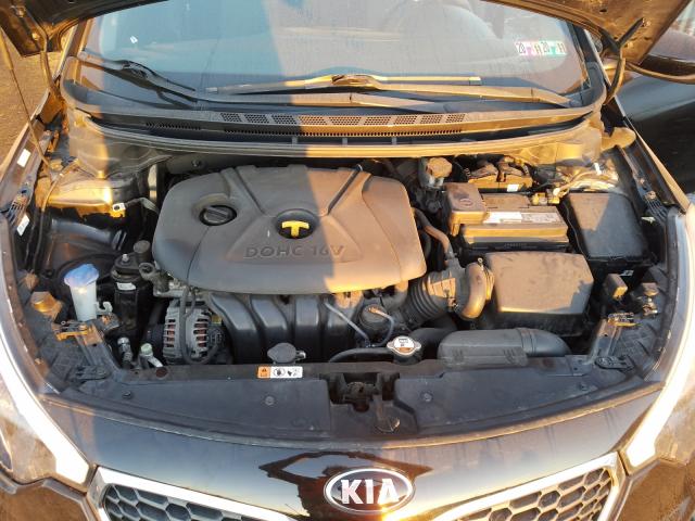 Photo 6 VIN: KNAFK4A65E5131348 - KIA FORTE LX 