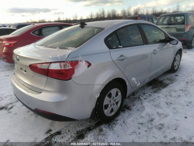 Photo 3 VIN: KNAFK4A65E5139322 - KIA FORTE 